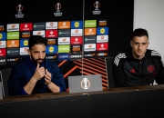 开云体育在线-包含欧联杯比赛突发热身赛，球队备战备受压力的词条