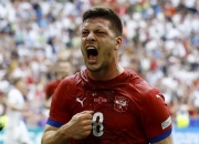 开云体育app-激烈角逐，紧张刺激，球迷热情高涨的简单介绍