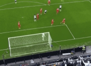 开云下载-关于湖人队处境不佳，球员集体振作期待翻盘的信息