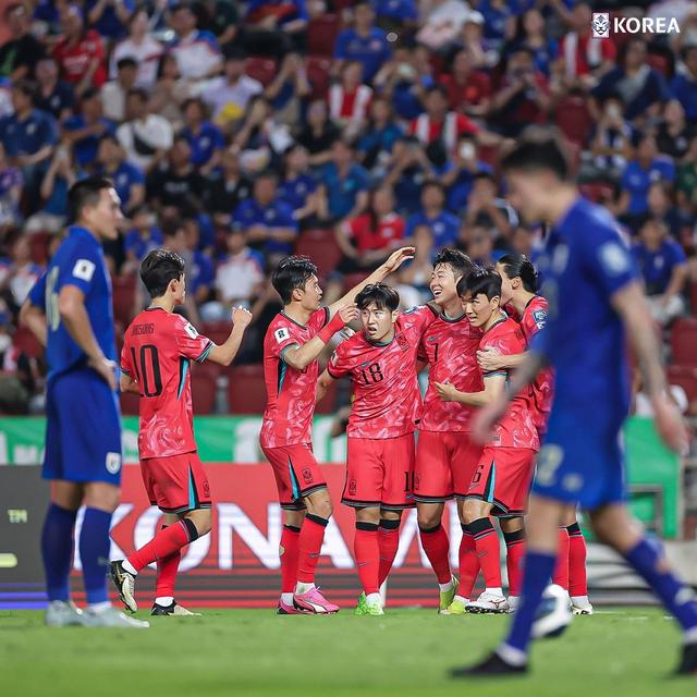 关于赛场上球员们大放异彩,精湛技术令人叹为观止的信息 关于赛场上球员们大放异彩,精湛技术令人叹为观止的信息