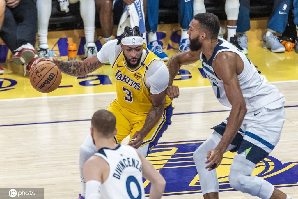 关于湖人队老将复出，全队士气大振备战接下来比赛的信息