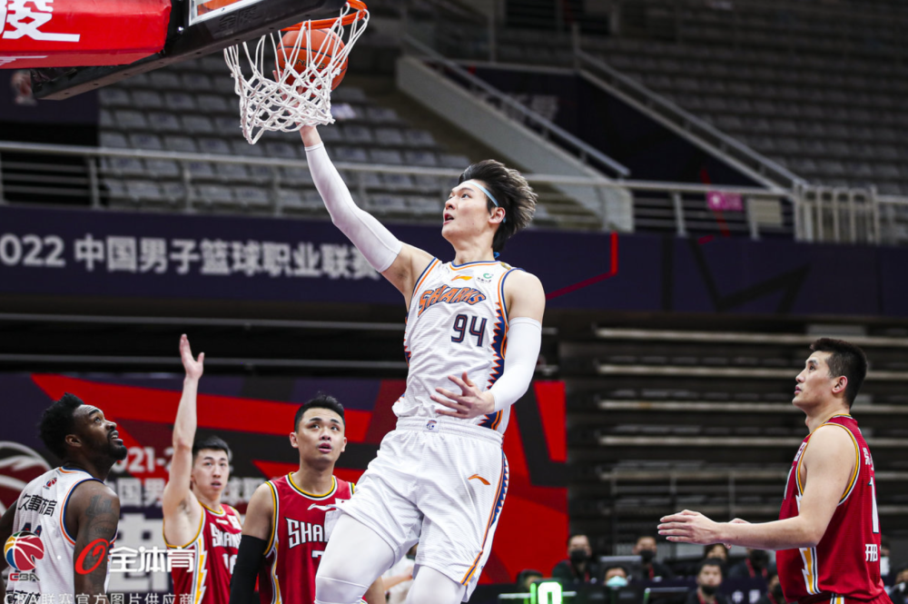 关于精准配合频频失误,球队紧急调整备战的信息 关于精准配合频频失误,球队紧急调整备战的信息