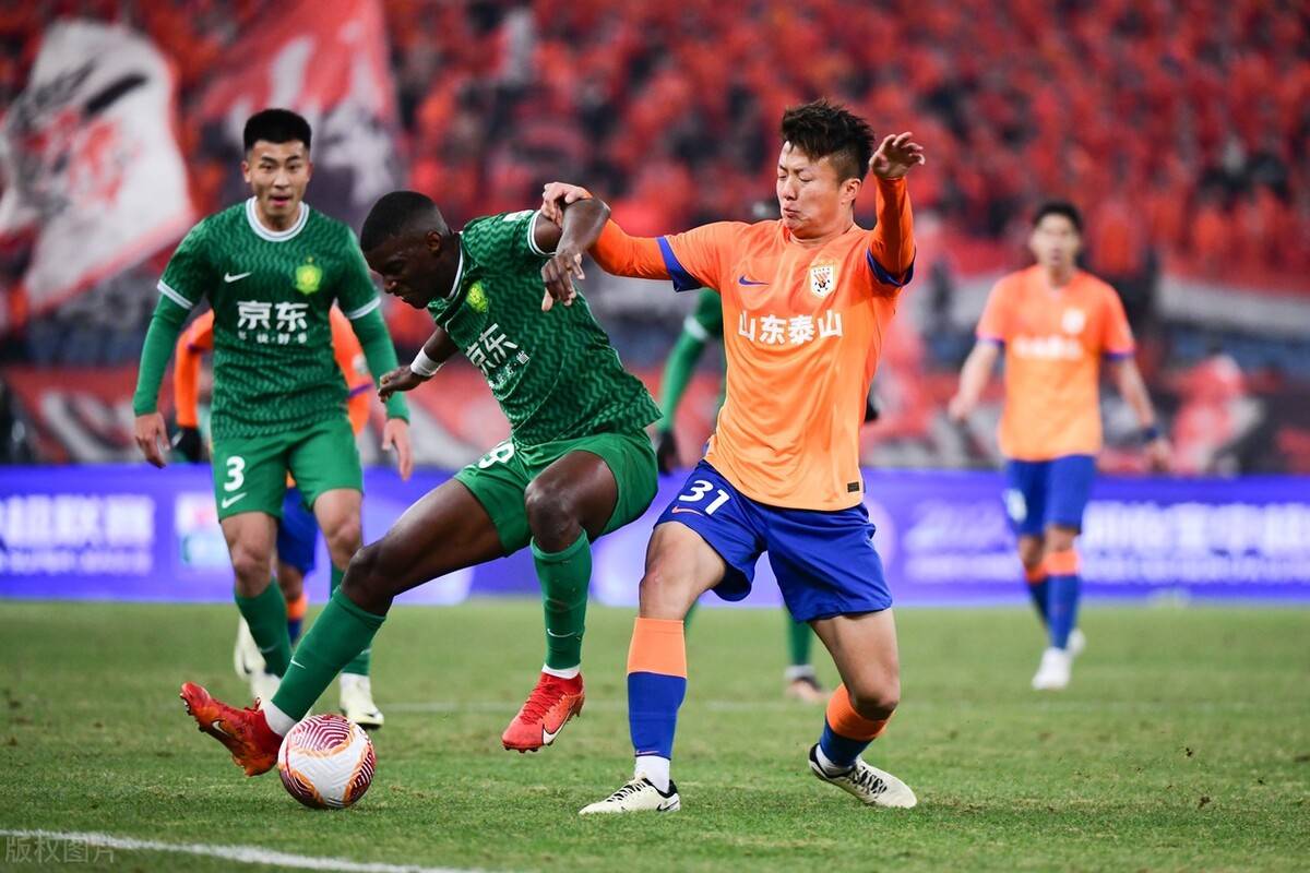 关于广州富力客场逼平山东鲁能,球员表现可圈可点的信息 关于广州富力客场逼平山东鲁能,球员表现可圈可点的信息