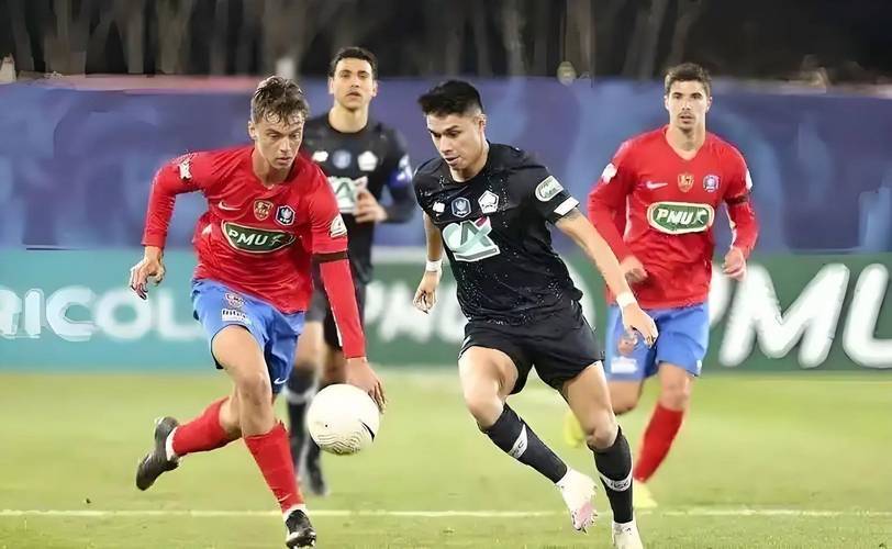 汉堡主场战平对手,继续在德甲保级榜上苦苦挣扎的简单介绍 汉堡主场战平对手,继续在德甲保级榜上苦苦挣扎的简单介绍