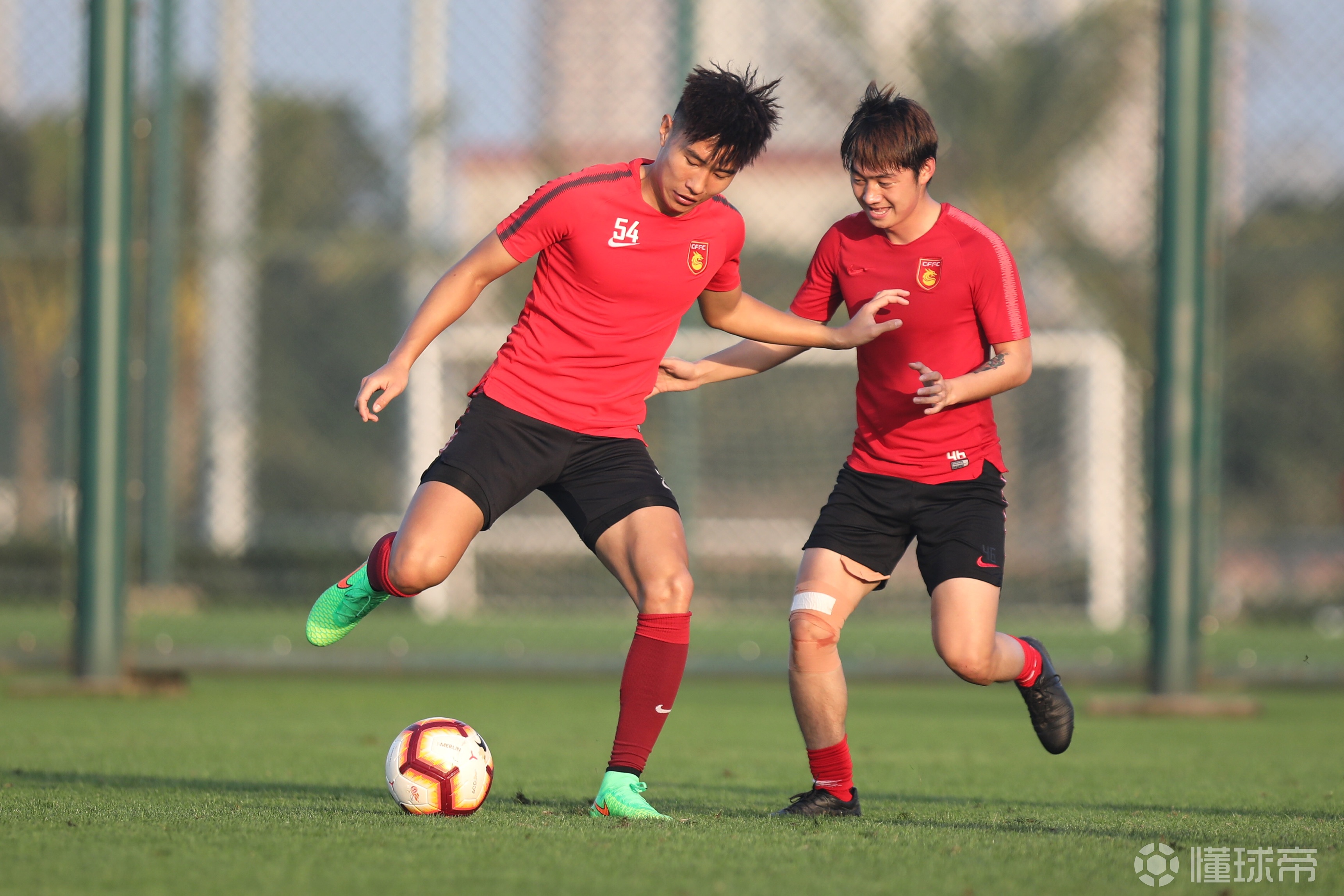 包含河北华夏幸福保持不败,与武汉卓尔交手的词条 包含河北华夏幸福保持不败,与武汉卓尔交手的词条