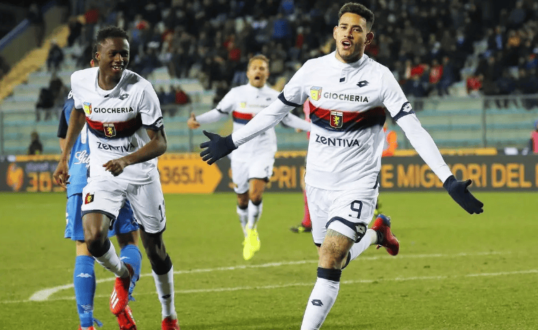 意甲联赛比赛爆发激烈争夺,球队战绩领先 意甲联赛比赛爆发激烈争夺,球队战绩领先