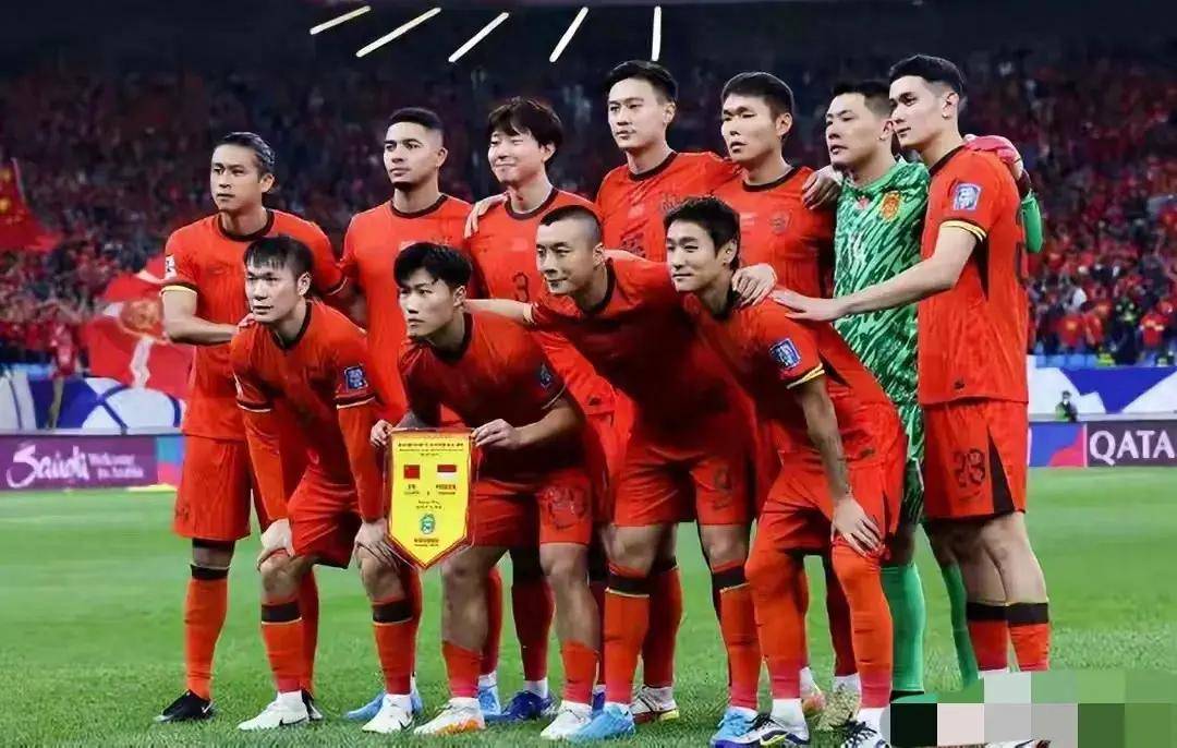 球队在艰难的比赛中拼尽全力展现出了不放弃的精神的简单介绍 球队在艰难的比赛中拼尽全力展现出了不放弃的精神的简单介绍