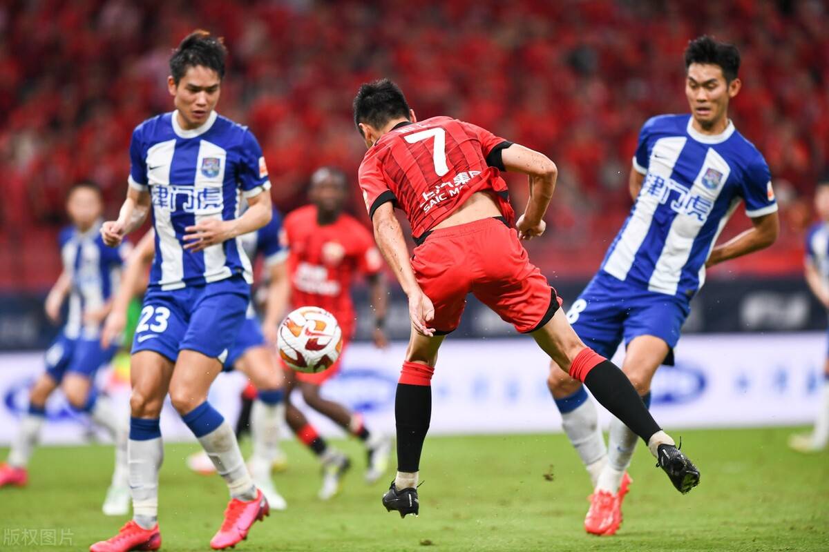 上海上港轻松晋级,赢得重要胜利的简单介绍 上海上港轻松晋级,赢得重要胜利的简单介绍