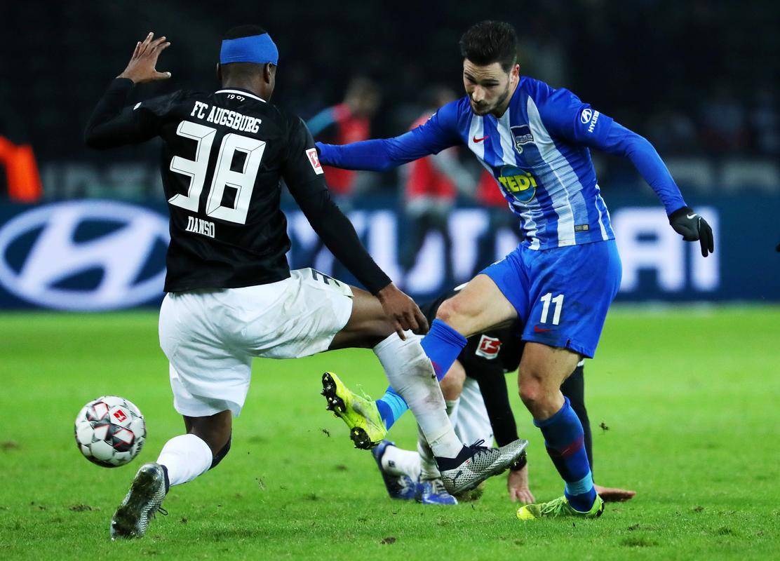 包含柏林赫塔豪取三分,击败对手的词条 包含柏林赫塔豪取三分,击败对手的词条