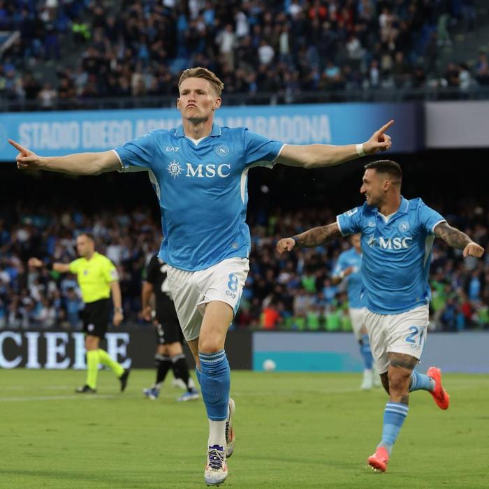 那不勒斯主场战胜桑普多利亚,豪取三分的简单介绍 那不勒斯主场战胜桑普多利亚,豪取三分的简单介绍