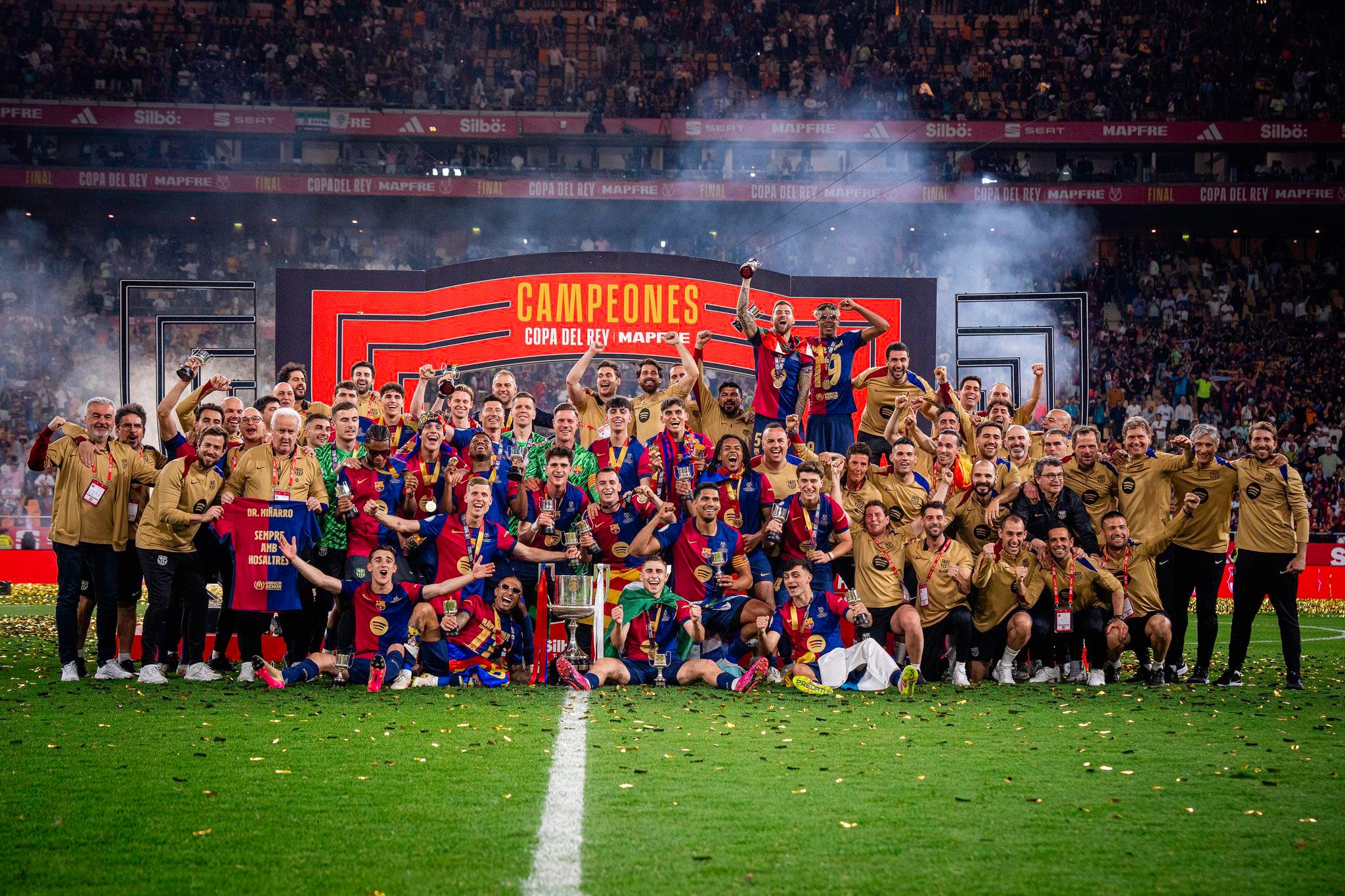 包含足球巨星对决,激情澎湃的赛场战役的词条 包含足球巨星对决,激情澎湃的赛场战役的词条