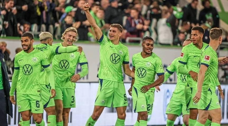 弗赖堡挑战门兴格拉德巴赫,双方力争胜利的简单介绍 弗赖堡挑战门兴格拉德巴赫,双方力争胜利的简单介绍