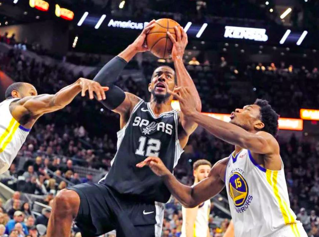 勇士迎来一场历史性的马拉松对决 勇士迎来一场历史性的马拉松对决