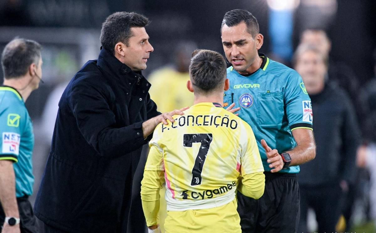 尤文图斯客场失利,罗纳尔多独中一球难救主的简单介绍 尤文图斯客场失利,罗纳尔多独中一球难救主的简单介绍