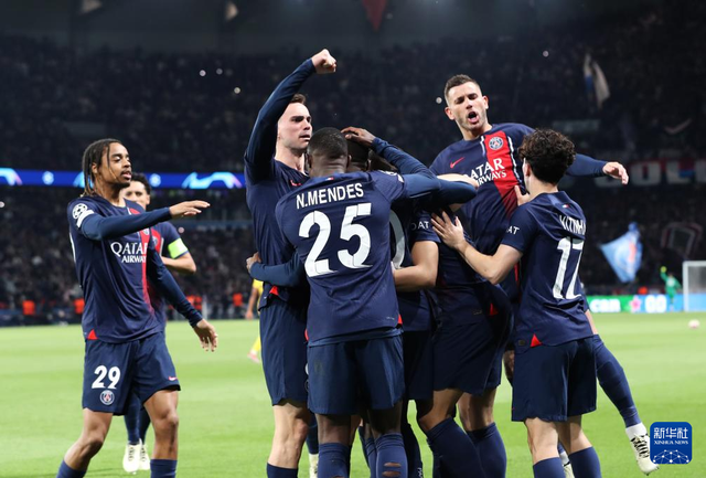 巴黎圣日耳曼前锋进球无数,主场击败对手的简单介绍 巴黎圣日耳曼前锋进球无数,主场击败对手的简单介绍