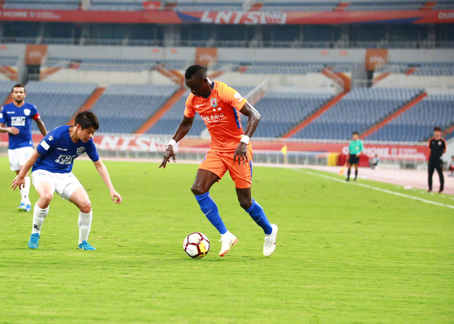 山东鲁能客场比逼平石家庄永昌的简单介绍 山东鲁能客场比逼平石家庄永昌的简单介绍