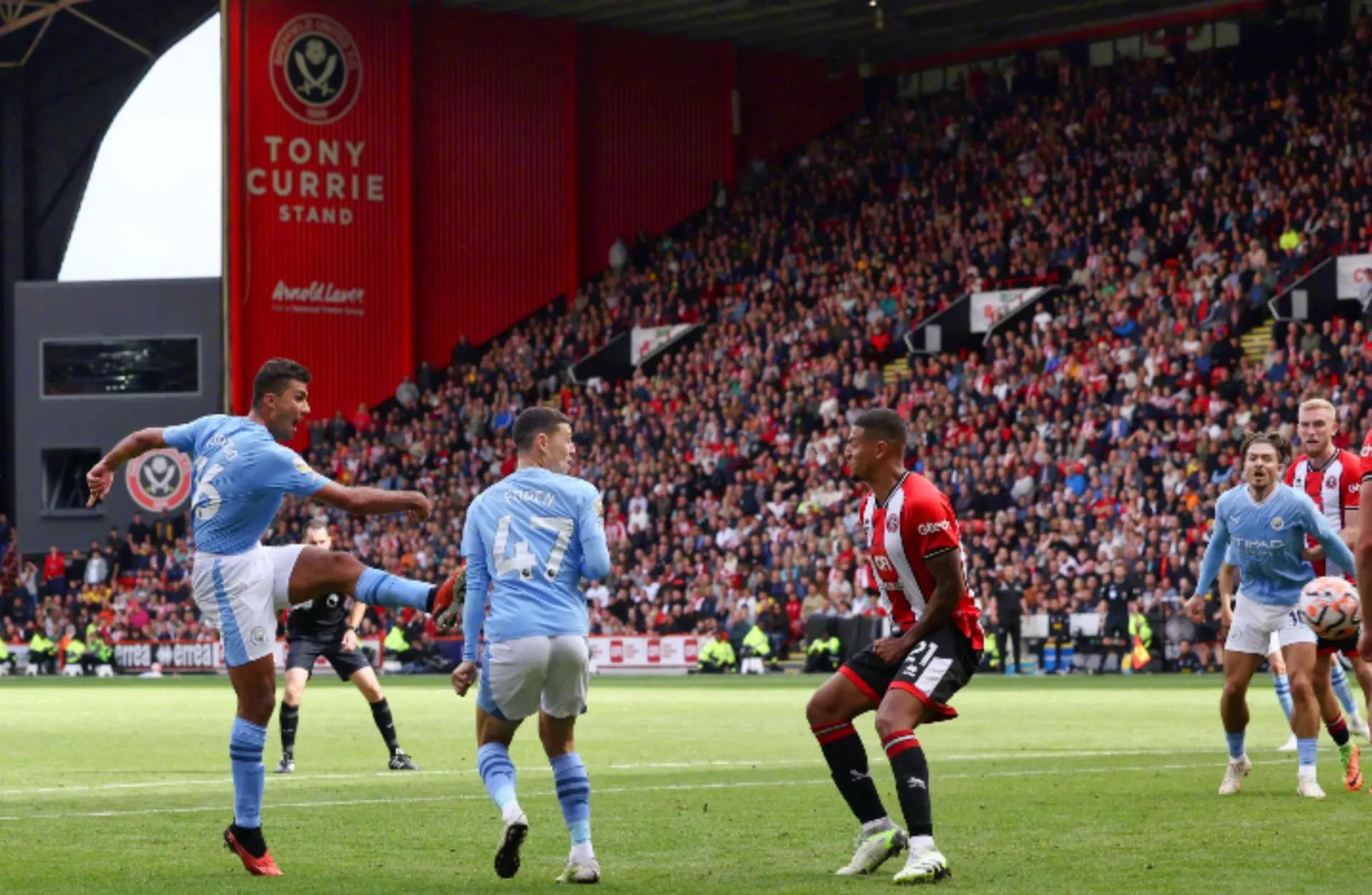 曼城客场失利,连败情况严峻 曼城客场失利,连败情况严峻