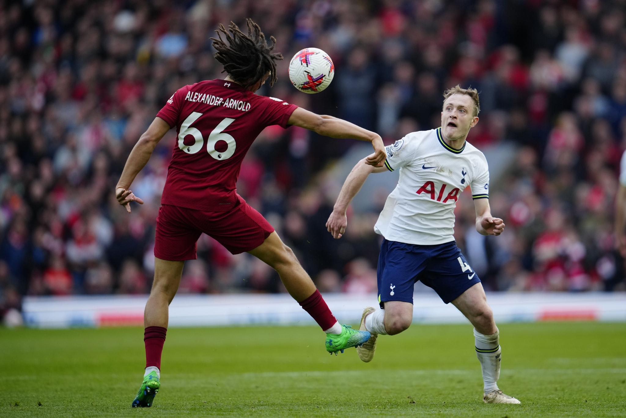 哈德斯菲尔德主场击败富勒姆保持领先优势的简单介绍 哈德斯菲尔德主场击败富勒姆保持领先优势的简单介绍