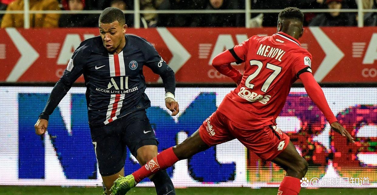 摩纳哥球员在法国联赛中取得胜利 摩纳哥球员在法国联赛中取得胜利