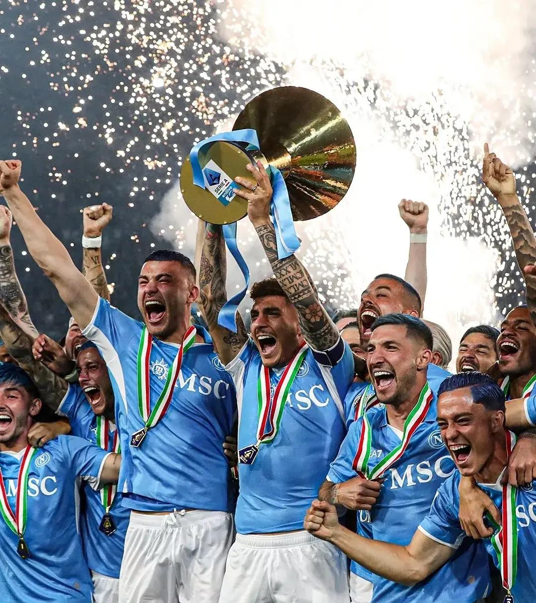 瓦拉多利德队在比赛中展现了强大的实力和团结的简单介绍 瓦拉多利德队在比赛中展现了强大的实力和团结的简单介绍