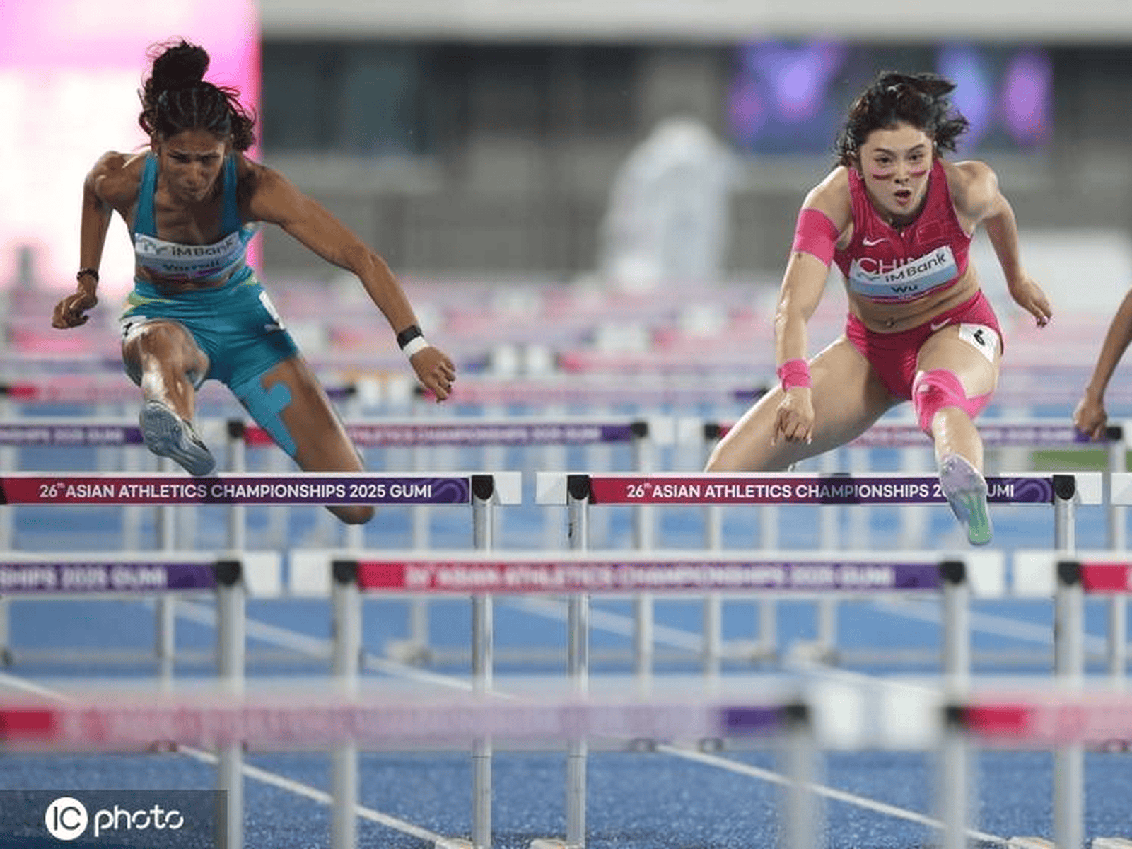 女子田径项目表现抢眼，闪耀赛场