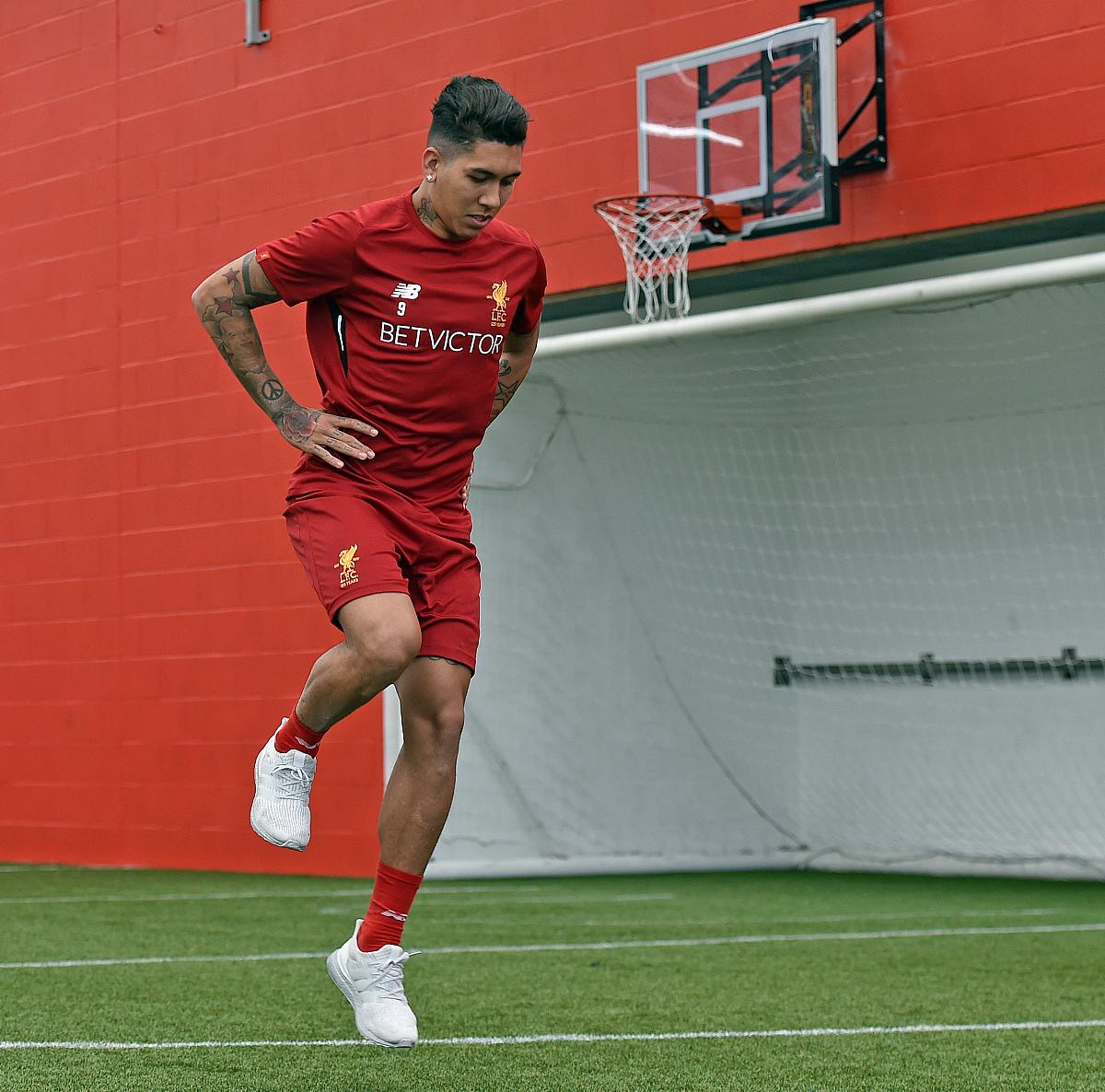 利物浦青训新星崭露头角,成球队未来希望的简单介绍 利物浦青训新星崭露头角,成球队未来希望的简单介绍