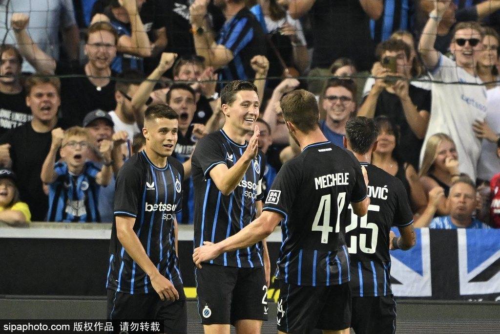 利物浦客场战胜伯恩利,领先优势扩大的简单介绍 利物浦客场战胜伯恩利,领先优势扩大的简单介绍