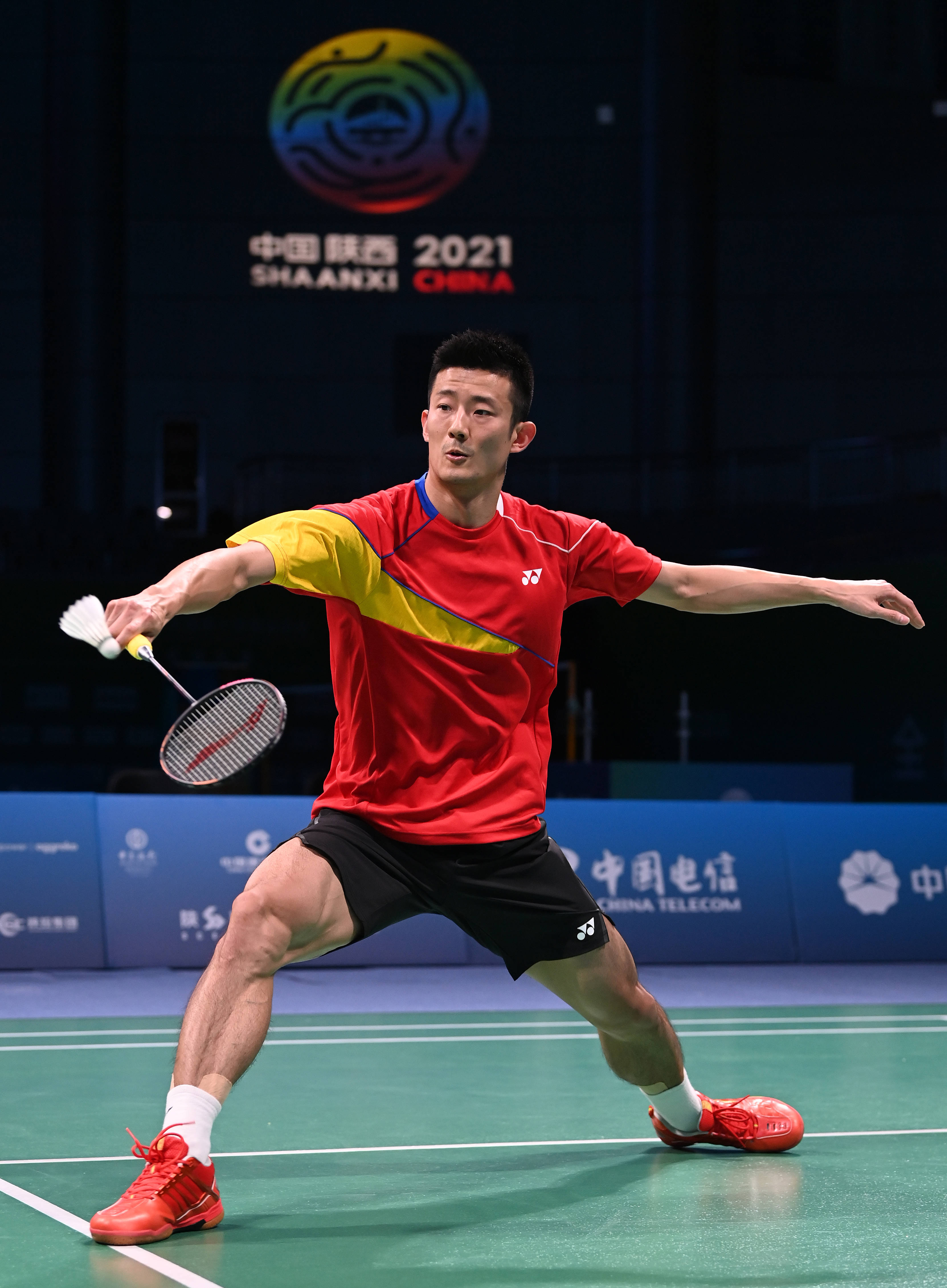 英格兰羽毛球队完胜法国羽毛球队,谌龙三分雨点燃全场的简单介绍 英格兰羽毛球队完胜法国羽毛球队,谌龙三分雨点燃全场的简单介绍