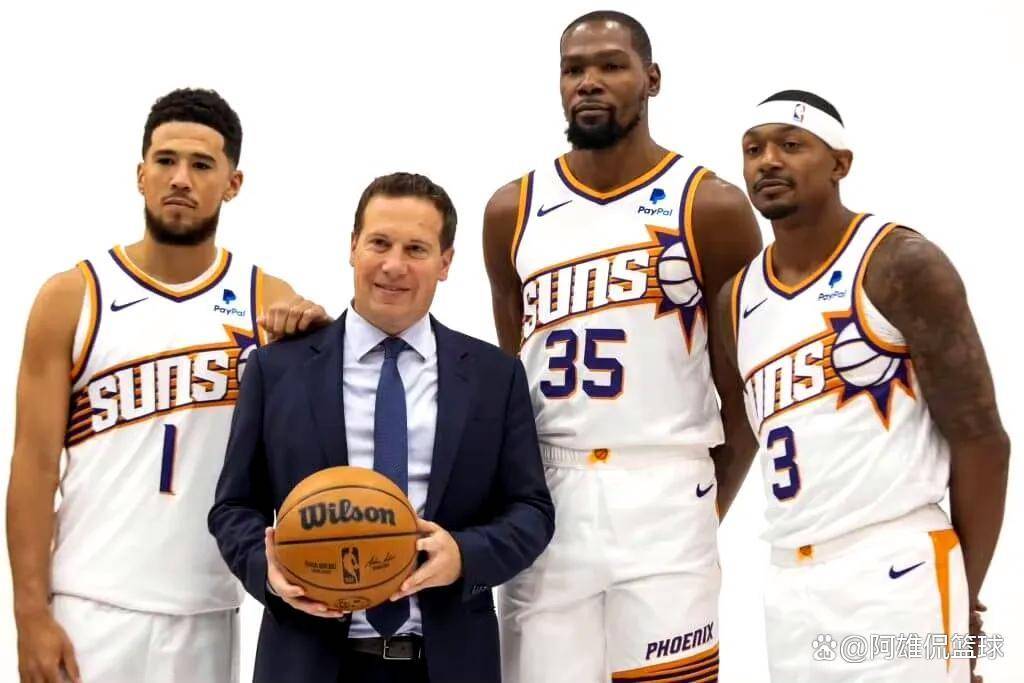 独行侠逆转西班牙男篮,布克关键制胜的简单介绍 独行侠逆转西班牙男篮,布克关键制胜的简单介绍