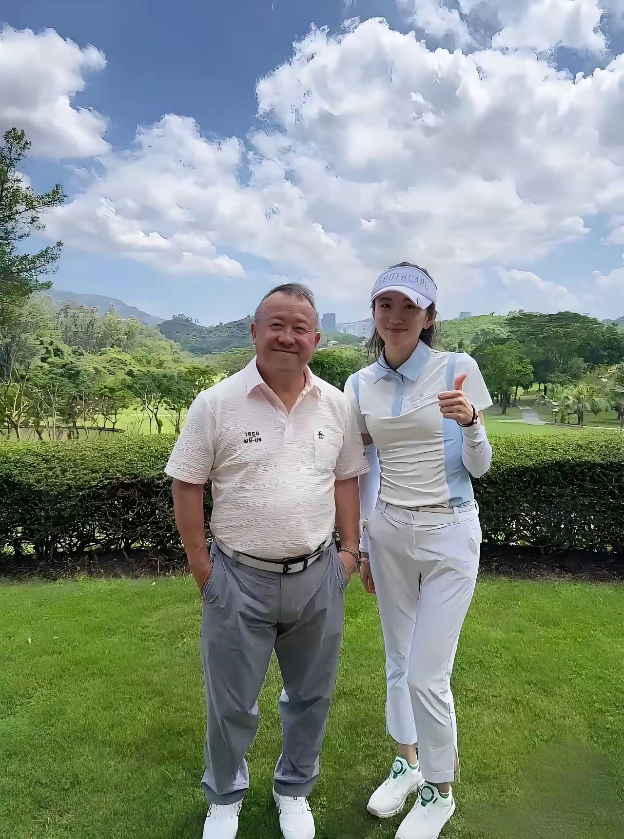 关于全球热议!高尔夫场外八卦引关注的信息 关于全球热议!高尔夫场外八卦引关注的信息