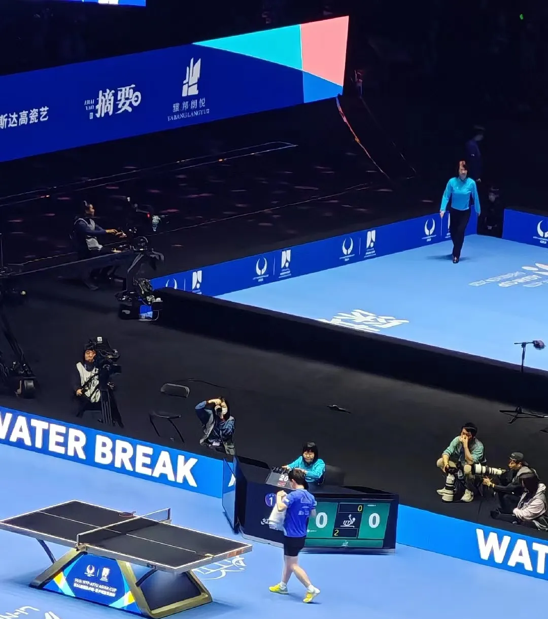 亚洲杯传奇谢幕,球迷泪洒赛场的简单介绍 亚洲杯传奇谢幕,球迷泪洒赛场的简单介绍