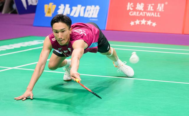 德国队鏖战泰国队,桃田贤斗点燃赛场 德国队鏖战泰国队,桃田贤斗点燃赛场