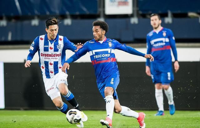 日本队翻盘法国队,波尔惊艳四座 日本队翻盘法国队,波尔惊艳四座